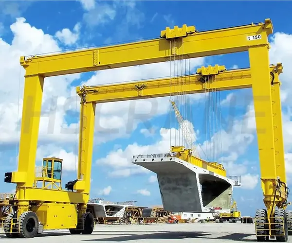 150T straddle carrier