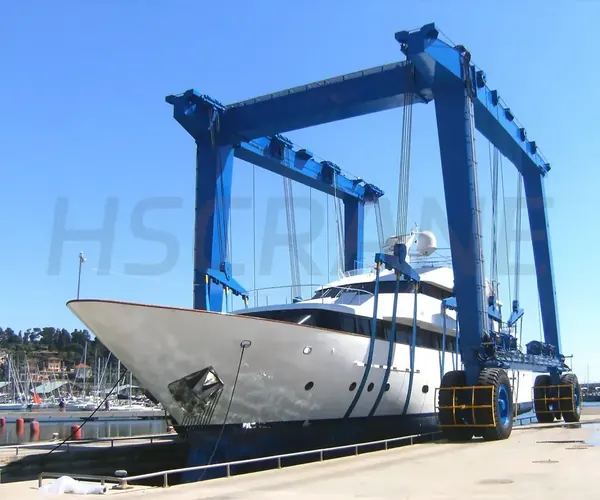 300T yacht crane