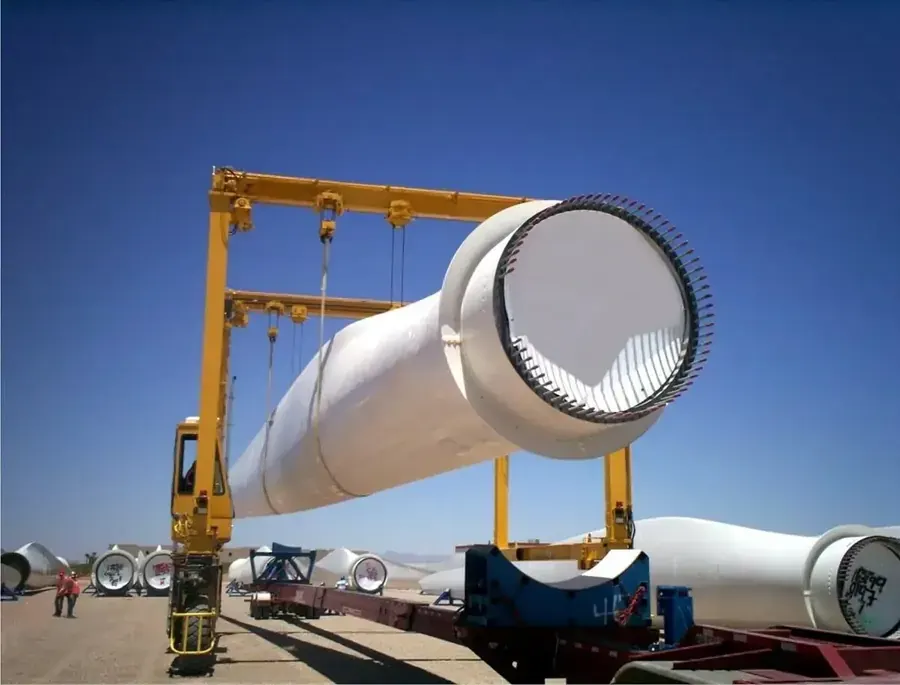Wind blade handling